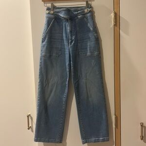MOTHER Jeans size 26. Fitted at top, wide leg. EUC